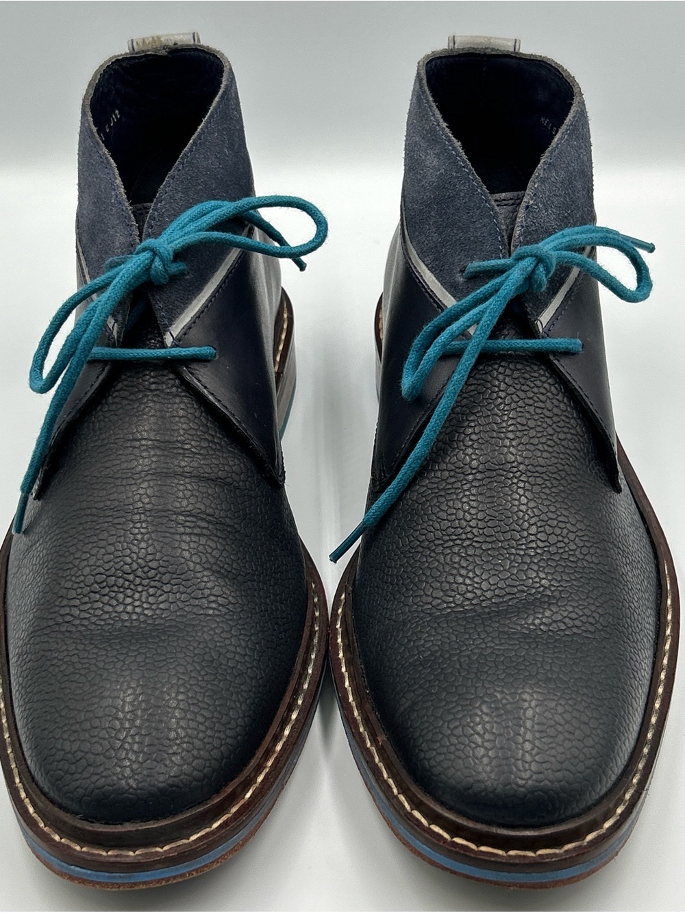 COLE HAAN Colton Chukka Boot Mens 8 Blue Pebbled Leather Dress Work Ankle Desert